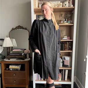 Ovate Jeanne Smock Dress | Black Button-Front Long Sleeve Dress